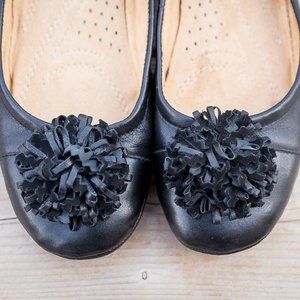 Black Naturalizer N5 comfort flats